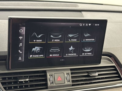 2024 Audi Q5 45 S line Premium