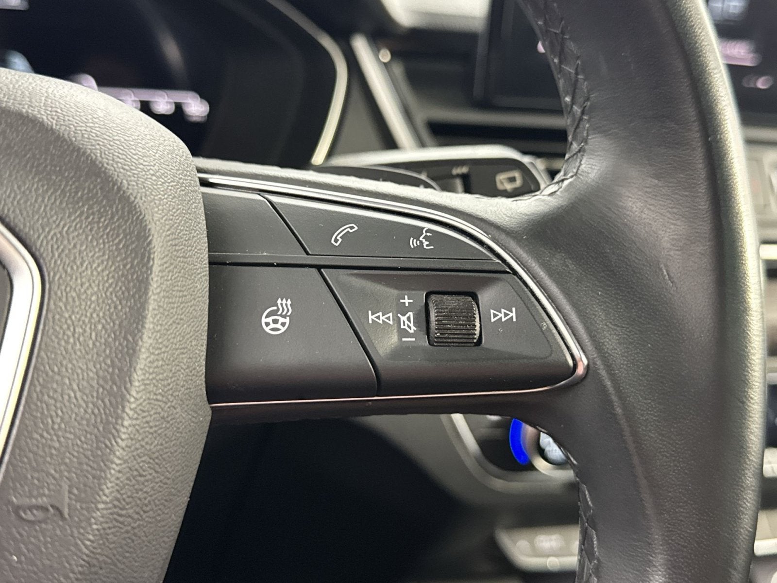 2024 Audi Q5 45 S line Premium