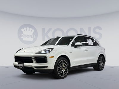 2021 Porsche Cayenne E-Hybrid Base