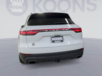 2021 Porsche Cayenne E-Hybrid Base