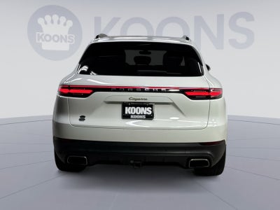 2021 Porsche Cayenne E-Hybrid Base