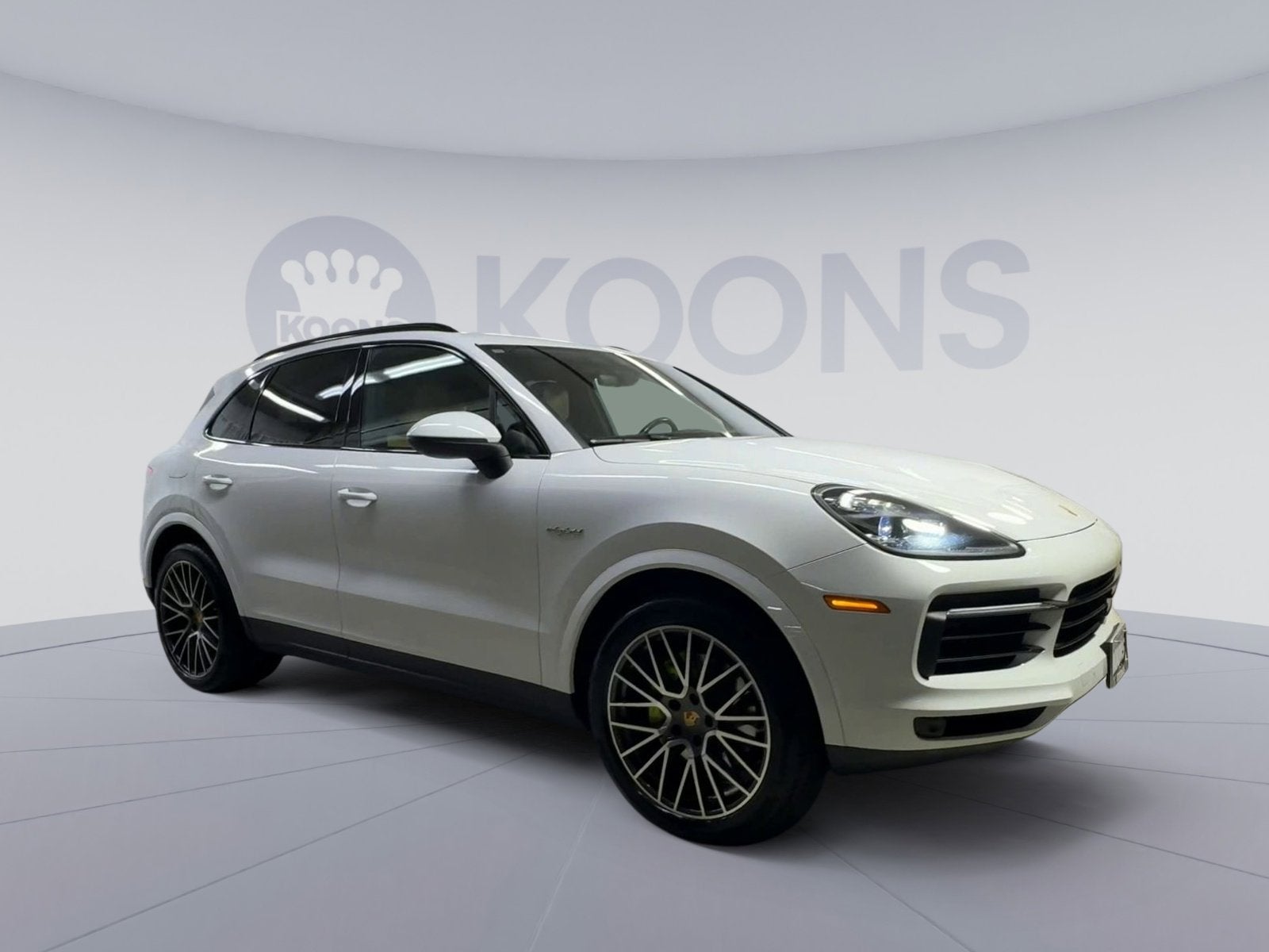 2021 Porsche Cayenne E-Hybrid Base