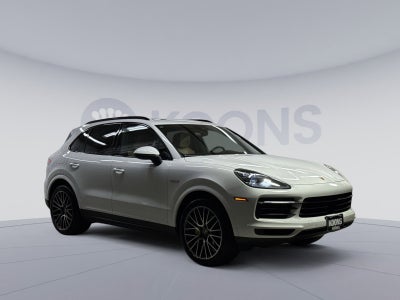 2021 Porsche Cayenne E-Hybrid Base