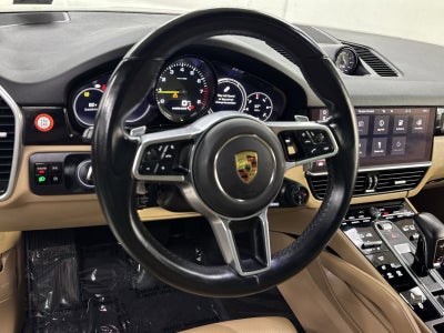 2021 Porsche Cayenne E-Hybrid Base