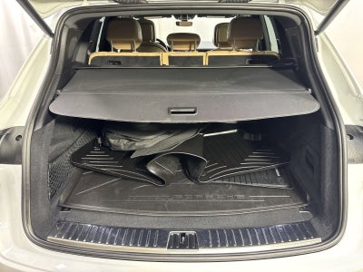 2021 Porsche Cayenne E-Hybrid Base