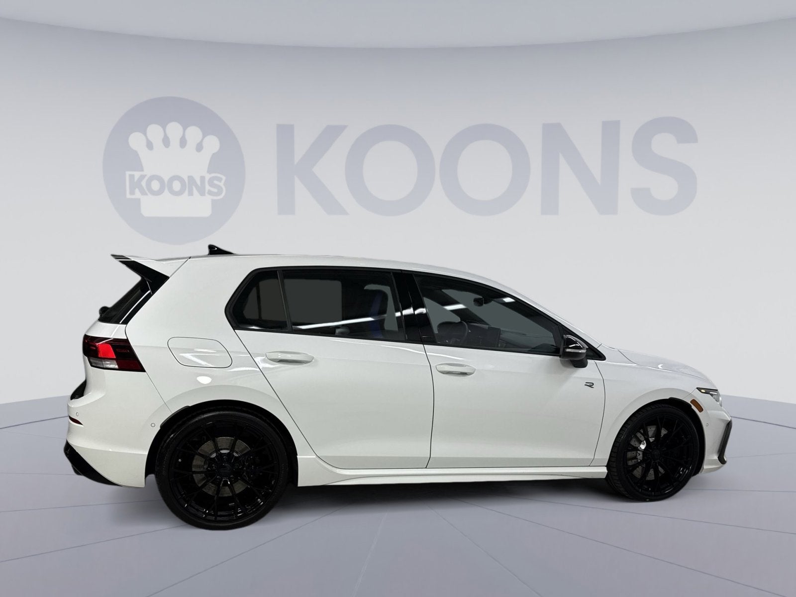 2025 Volkswagen Golf R 2.0T