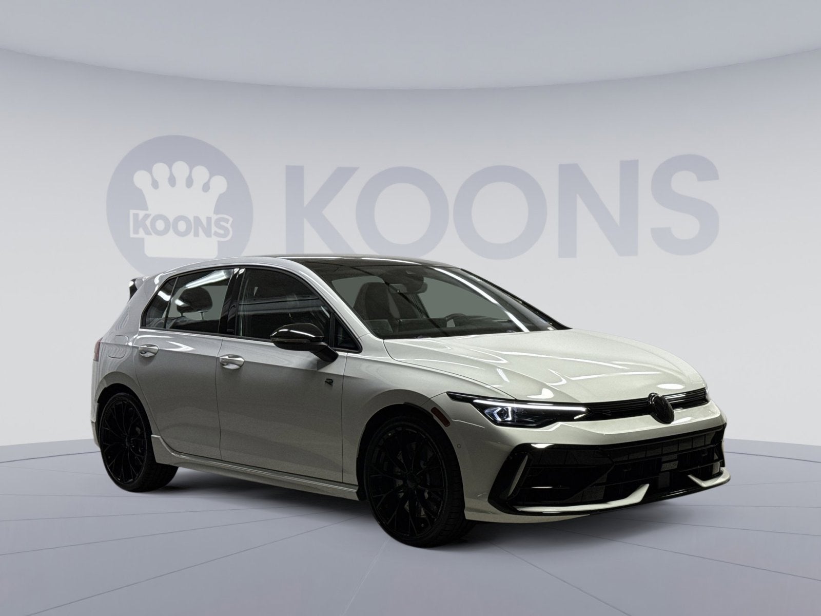 2025 Volkswagen Golf R 2.0T