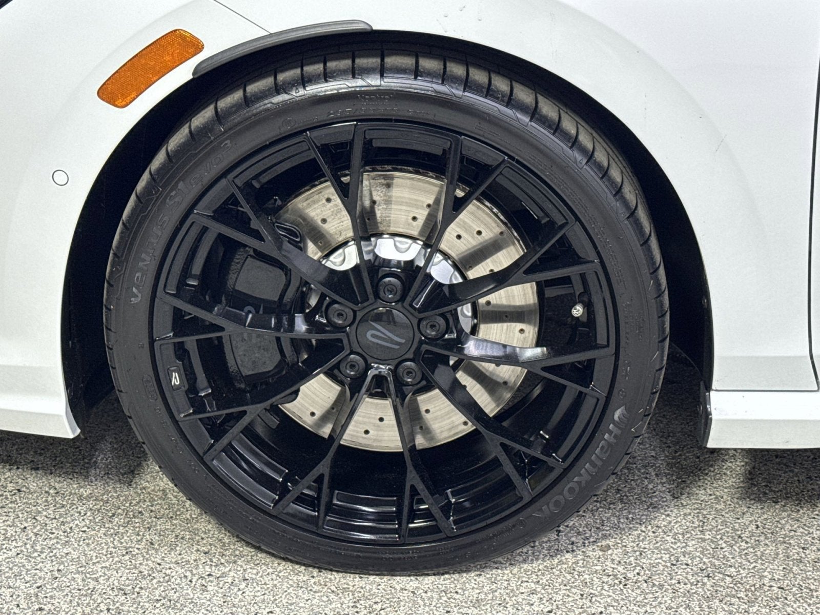 2025 Volkswagen Golf R 2.0T