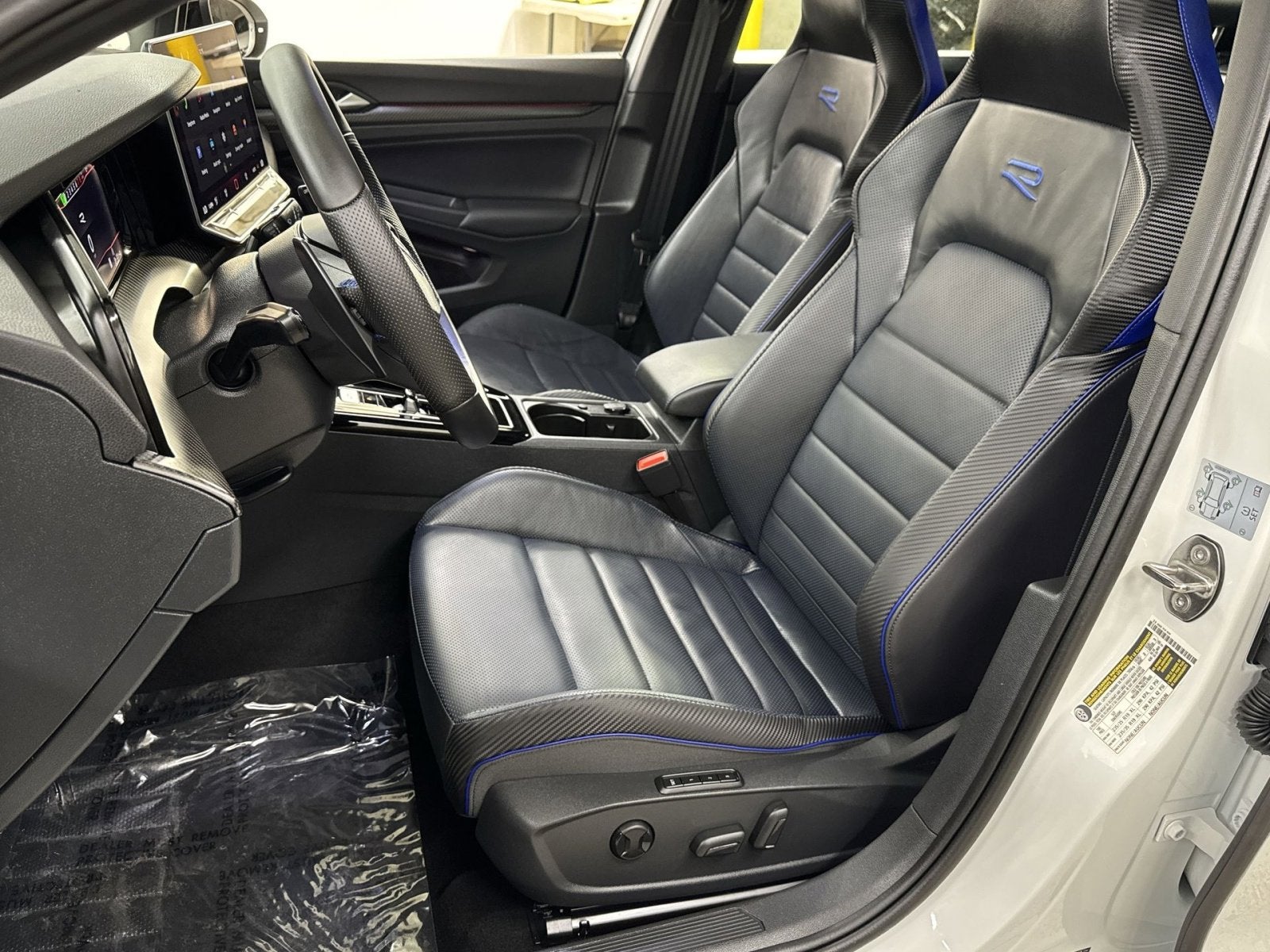 2025 Volkswagen Golf R 2.0T