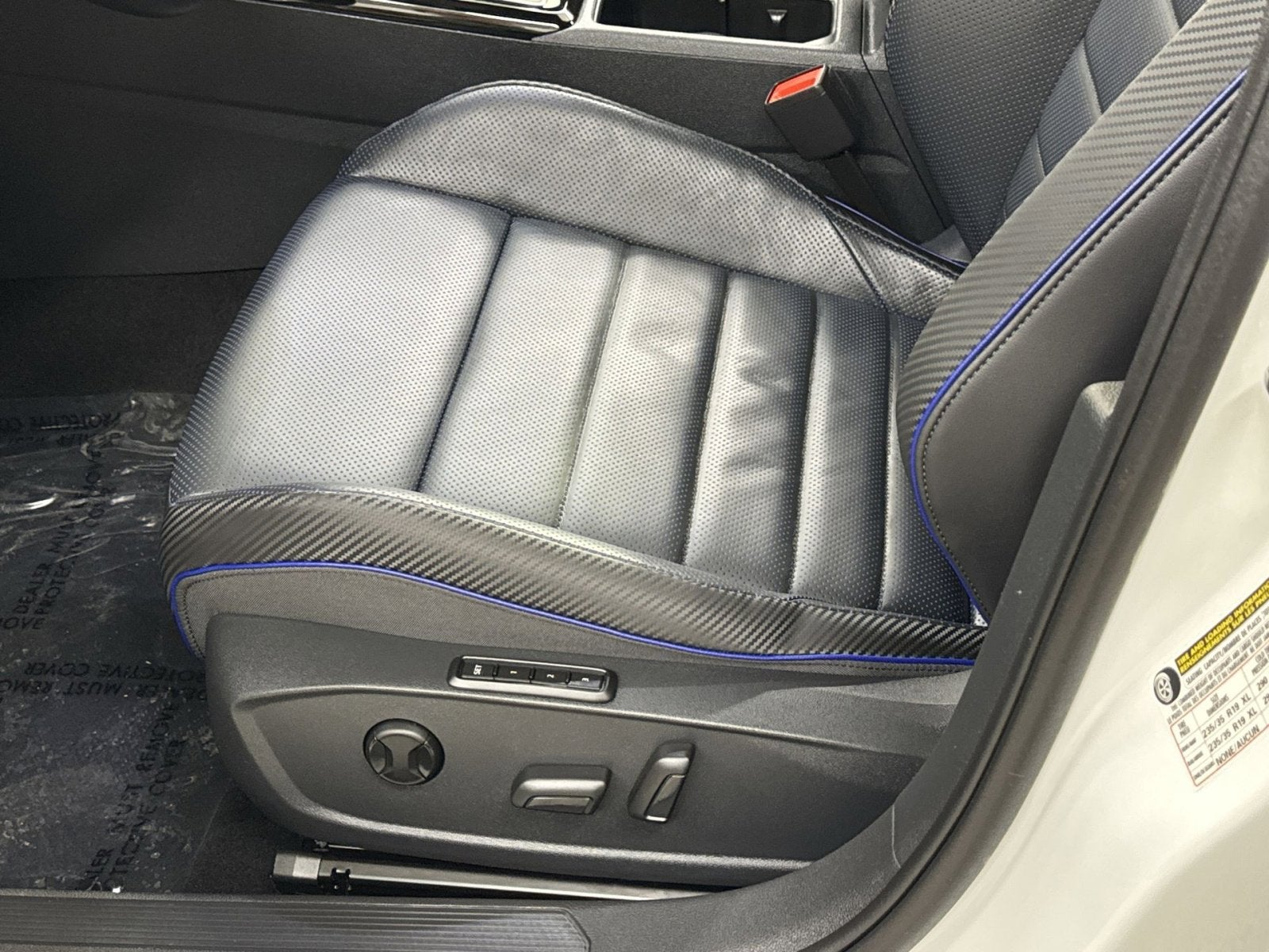 2025 Volkswagen Golf R 2.0T
