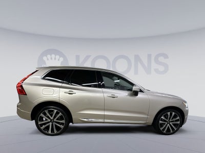 2023 Volvo XC60 B6 Ultimate Bright Theme