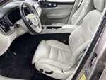 2023 Volvo XC60 B6 Ultimate Bright Theme