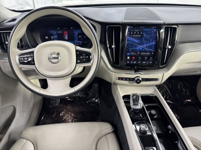 2023 Volvo XC60 B6 Ultimate Bright Theme