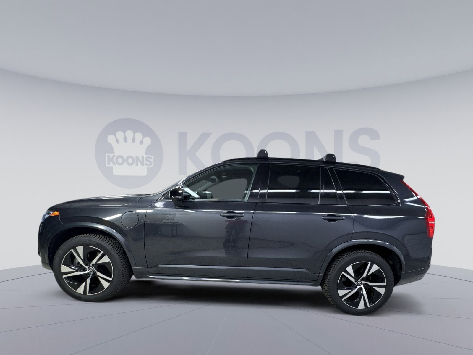 2021 Volvo XC90 Recharge Plug-In Hybrid T8 R-Design 7 Passenger