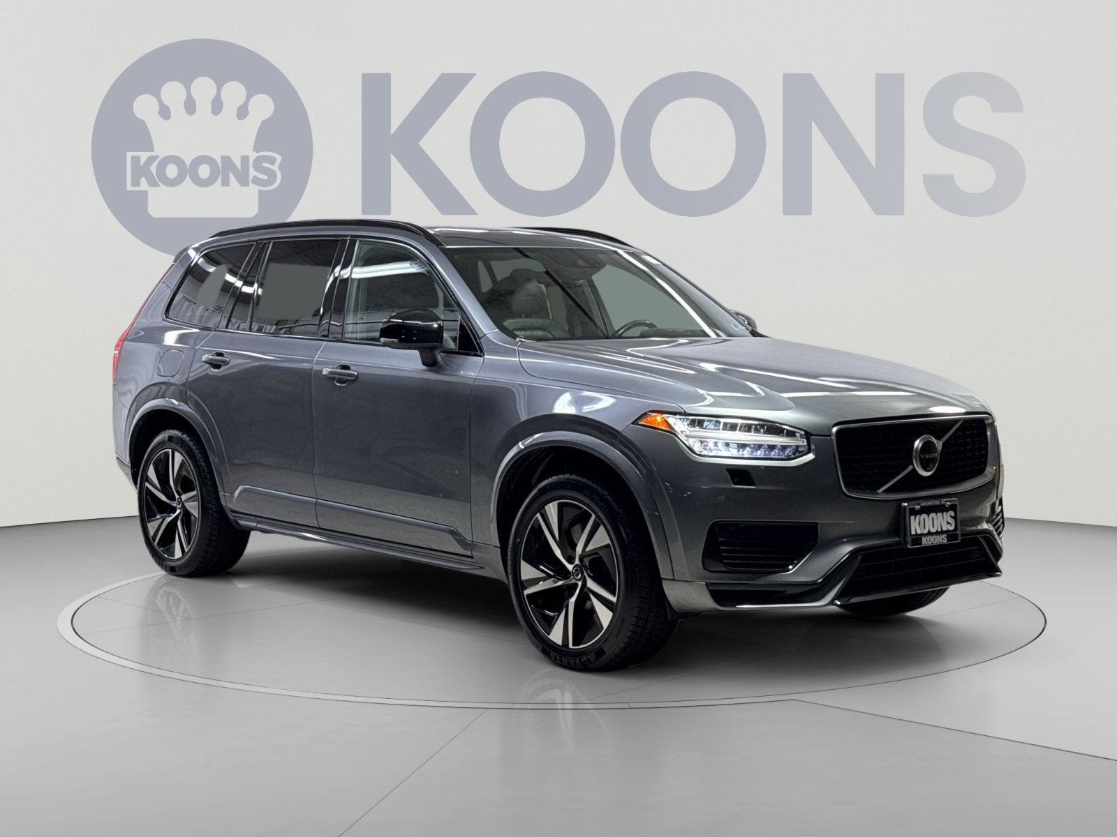 2020 Volvo XC90 Hybrid T8 R-Design