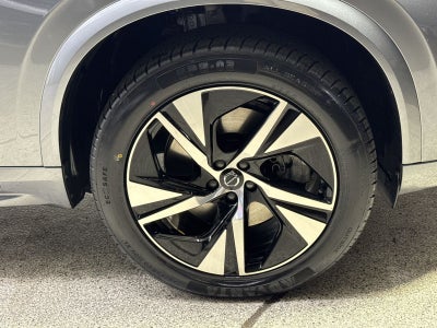 2020 Volvo XC90 Hybrid T8 R-Design
