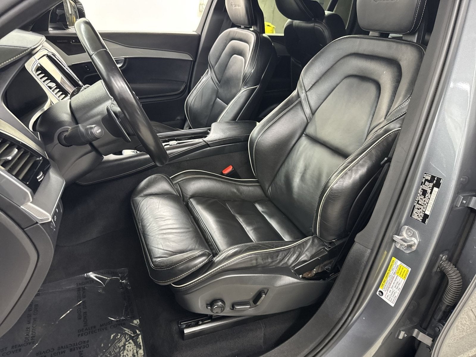 2020 Volvo XC90 Hybrid T8 R-Design