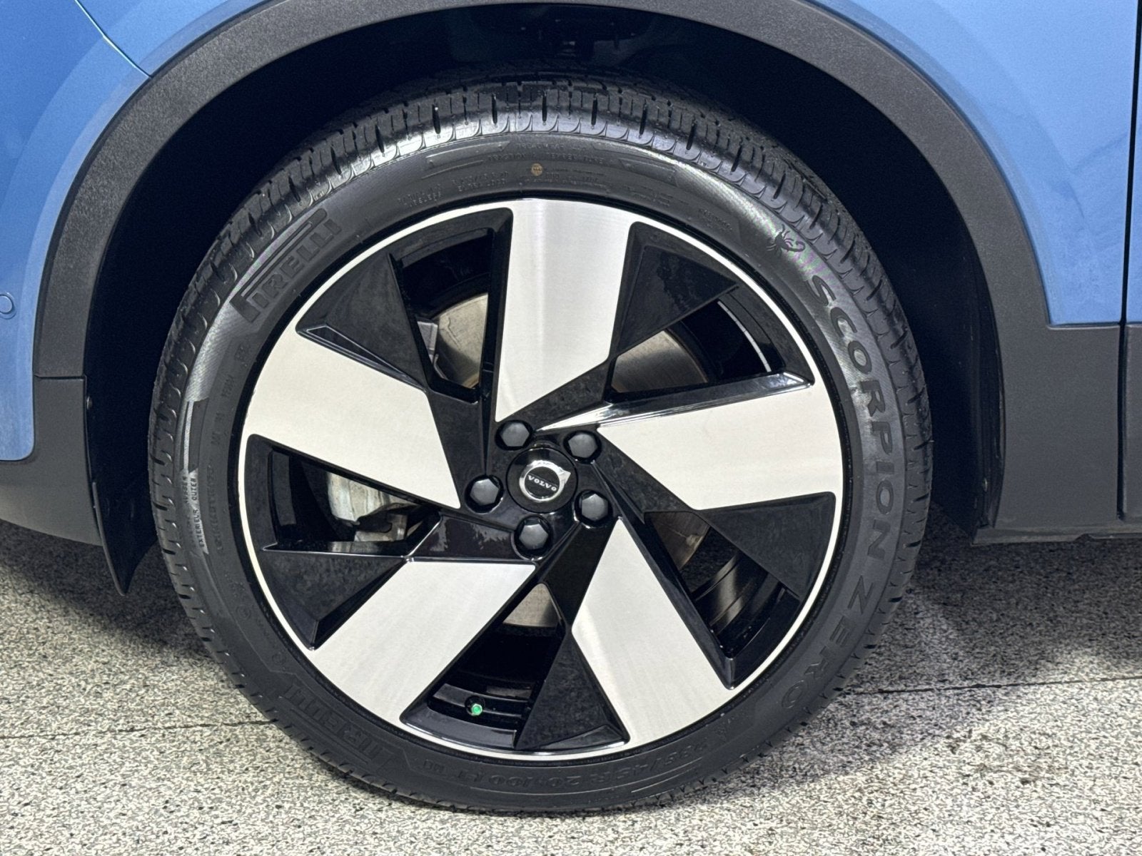 2023 Volvo C40 Recharge Pure Electric Ultimate