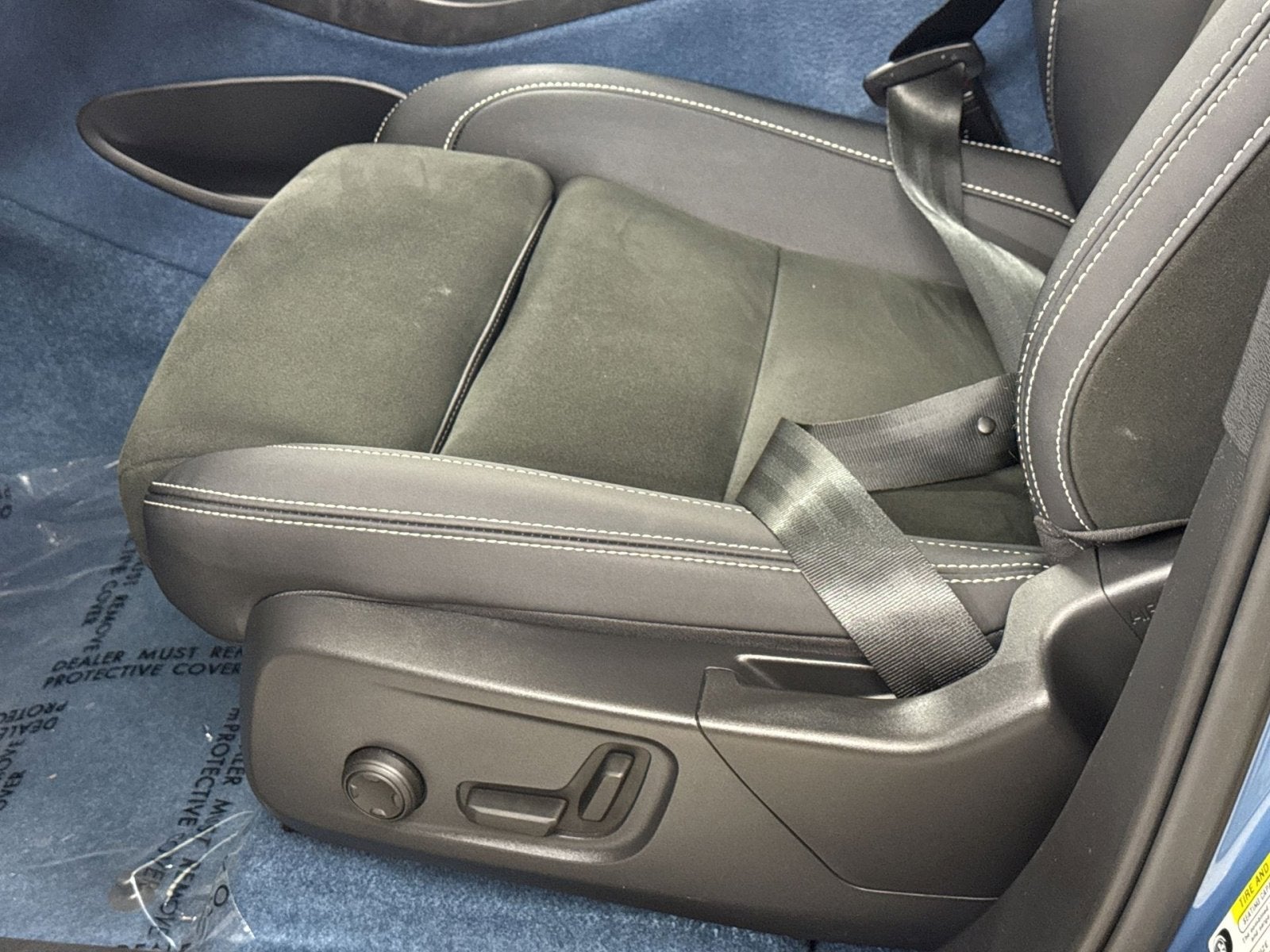 2023 Volvo C40 Recharge Pure Electric Ultimate