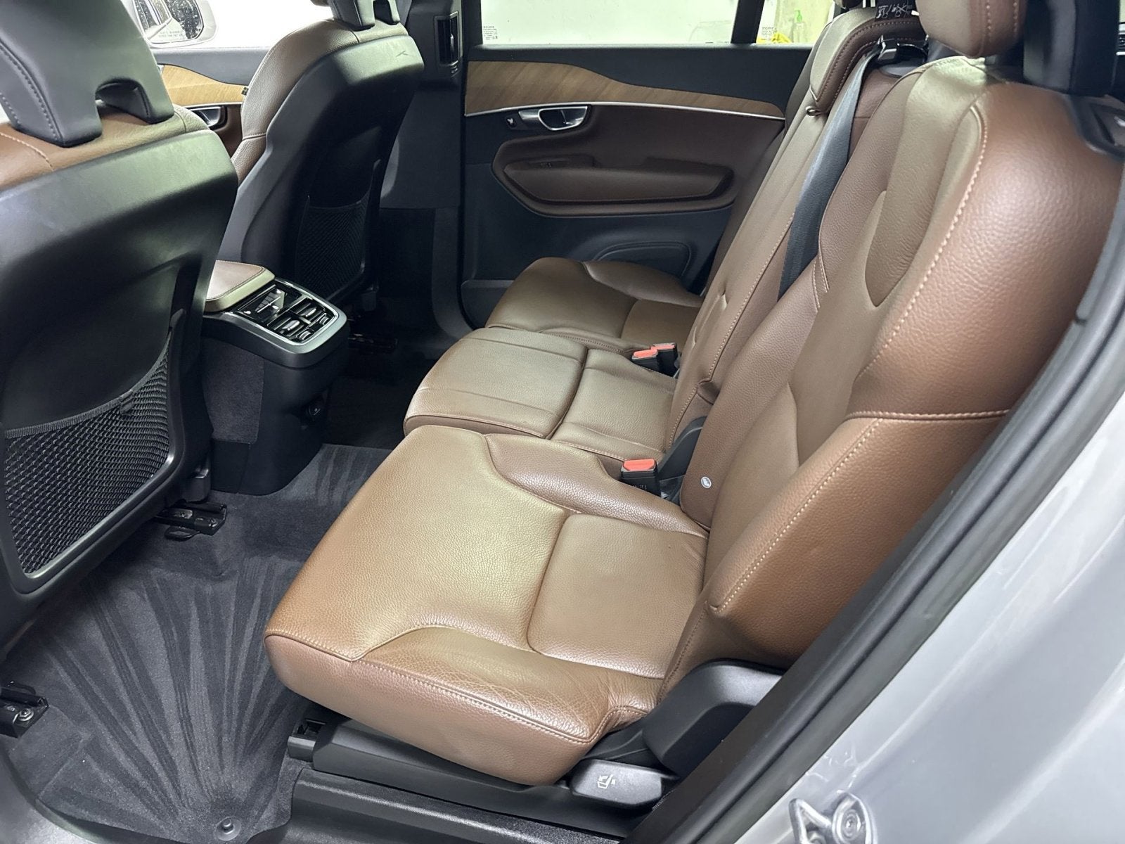 2023 Volvo XC90 B5 Plus
