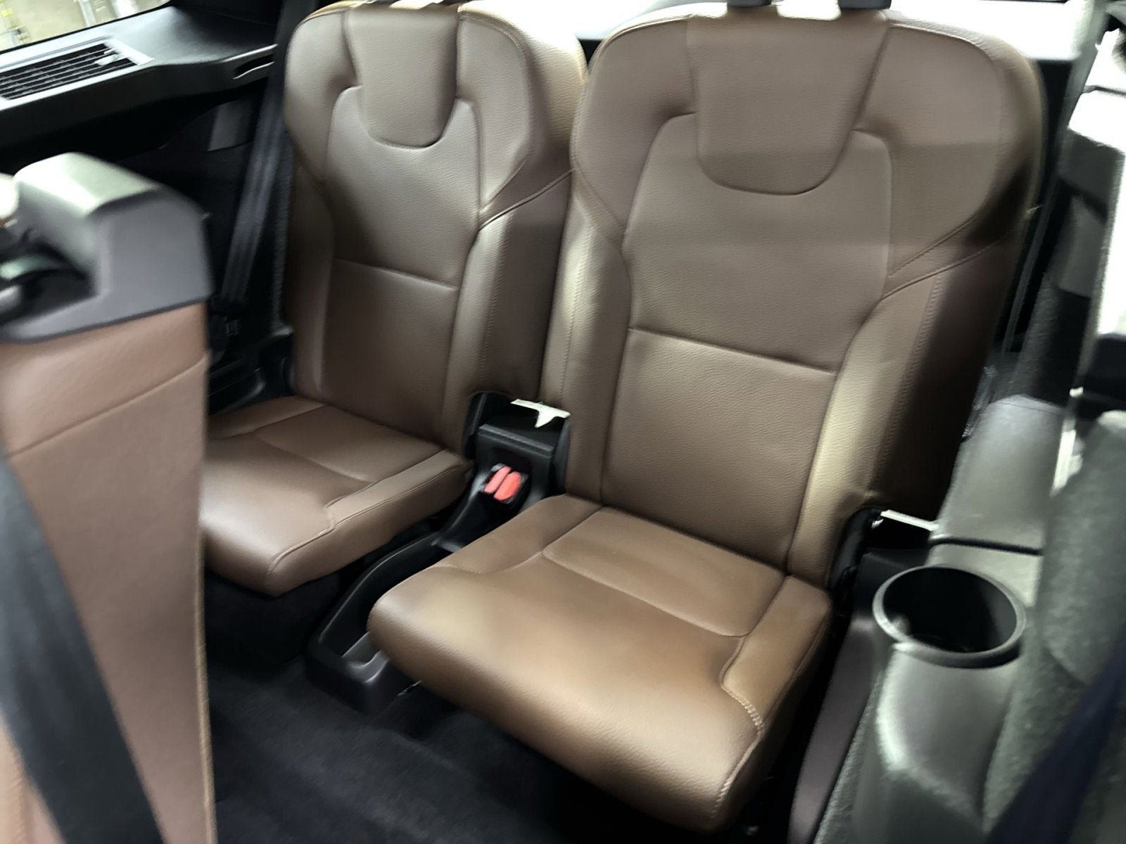 2023 Volvo XC90 B5 Plus