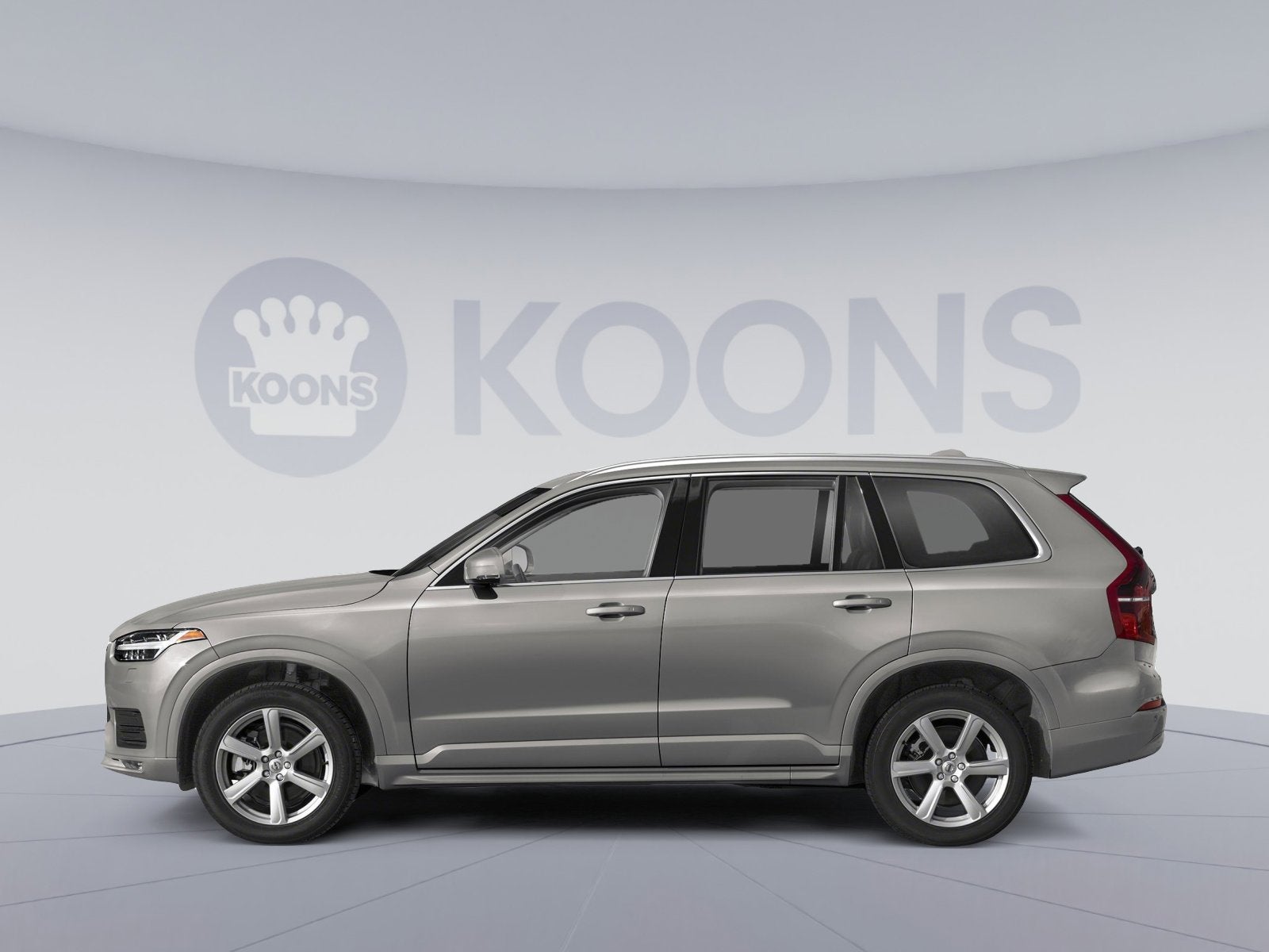 2023 Volvo XC90 B5 Plus