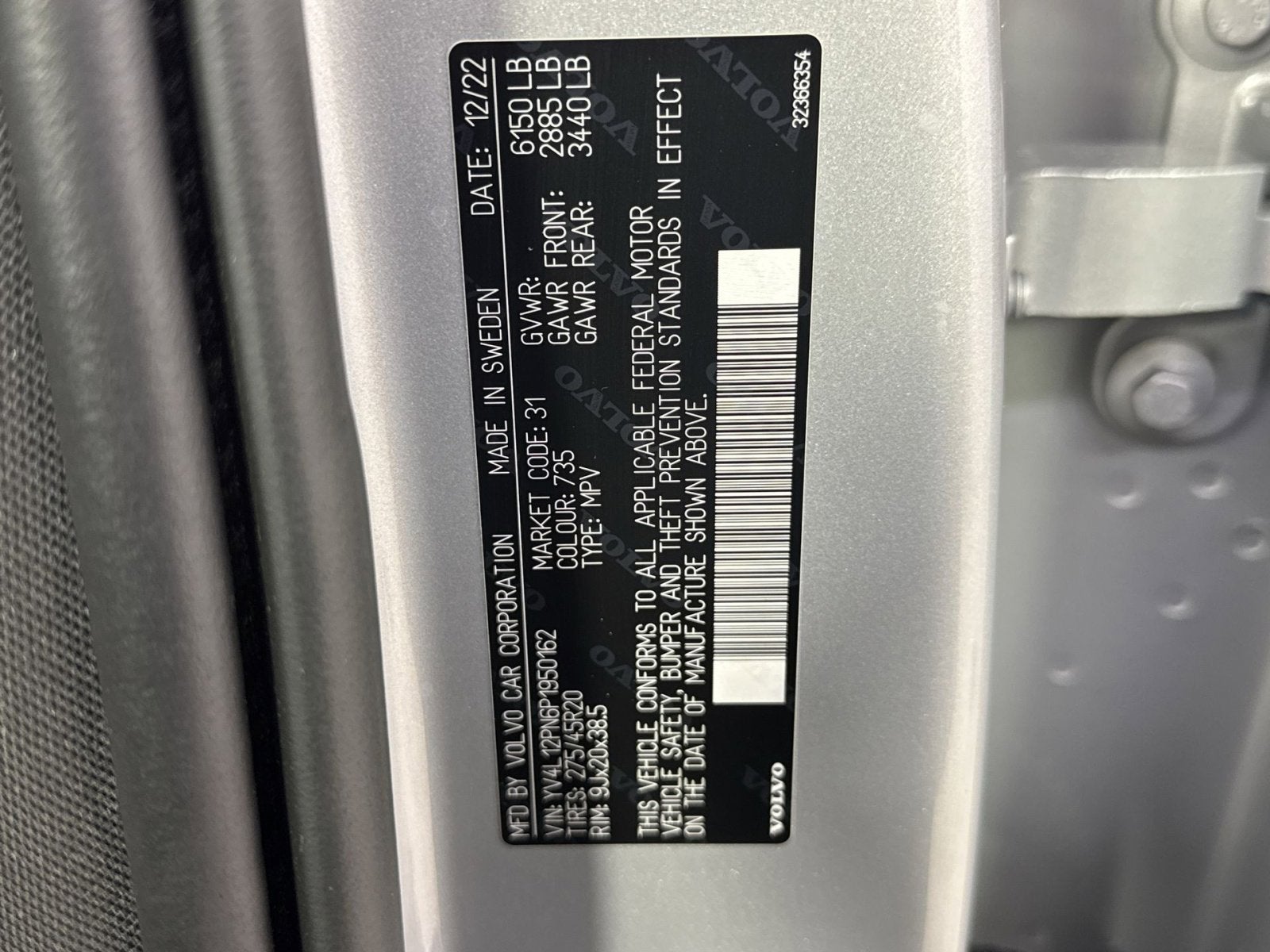 2023 Volvo XC90 B5 Plus