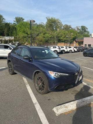 2019 Alfa Romeo Stelvio Base