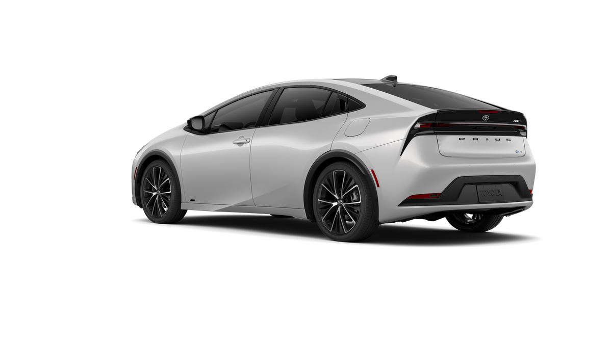 2027 Toyota Prius XLE AWD